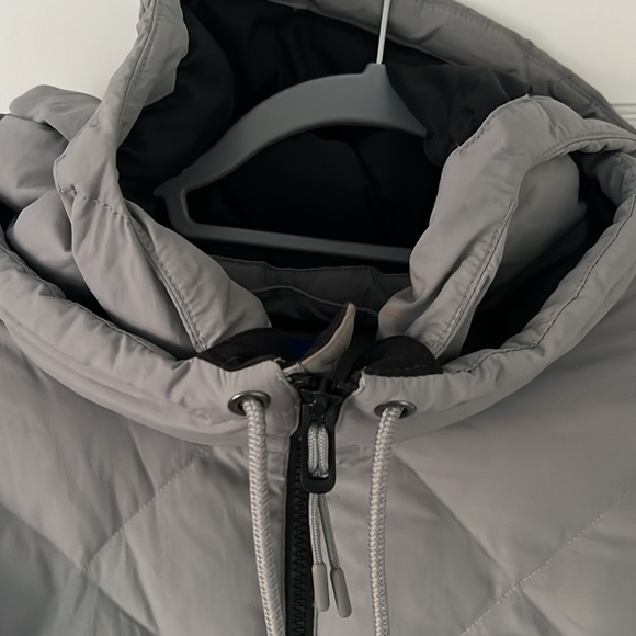 BURTON WOMEN'S CHESCOTT DOWN JACKET - Picture 10 of 10